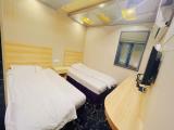 Fashionable Twin Room