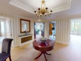 Deluxe Three Bedroom Apartment with Park View