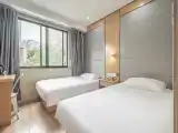 2-bed Room