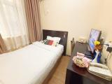 Mini Single Room (LCD TV + Mobile Screen Projection + Public Laundry Room)