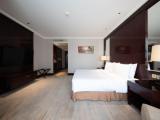 Elegant Queen Room