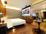 Hollywood Audiovisual Suite (Smart Guest Control+Deep Sleep Mattress+Giant Screen Audiovisual+Bathtub)