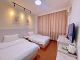 Superior 2-bed Room