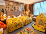 B.Duck Family Twin Room