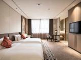 Executive Twin Room (Business Travel Workstation + Peaceful Comfort + Leisure Tea Table)