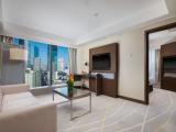 Deluxe City-view Suite