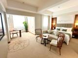 Executive Queen Room