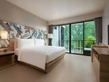 Signature Suite, Pantry, Suite, 1 King, Balcony