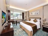 Suite With Courtyard View