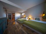 Family Room (Tatami)