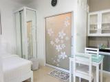 Deluxe King Room With Terrace 2
