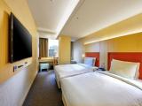 Corner Twin Room