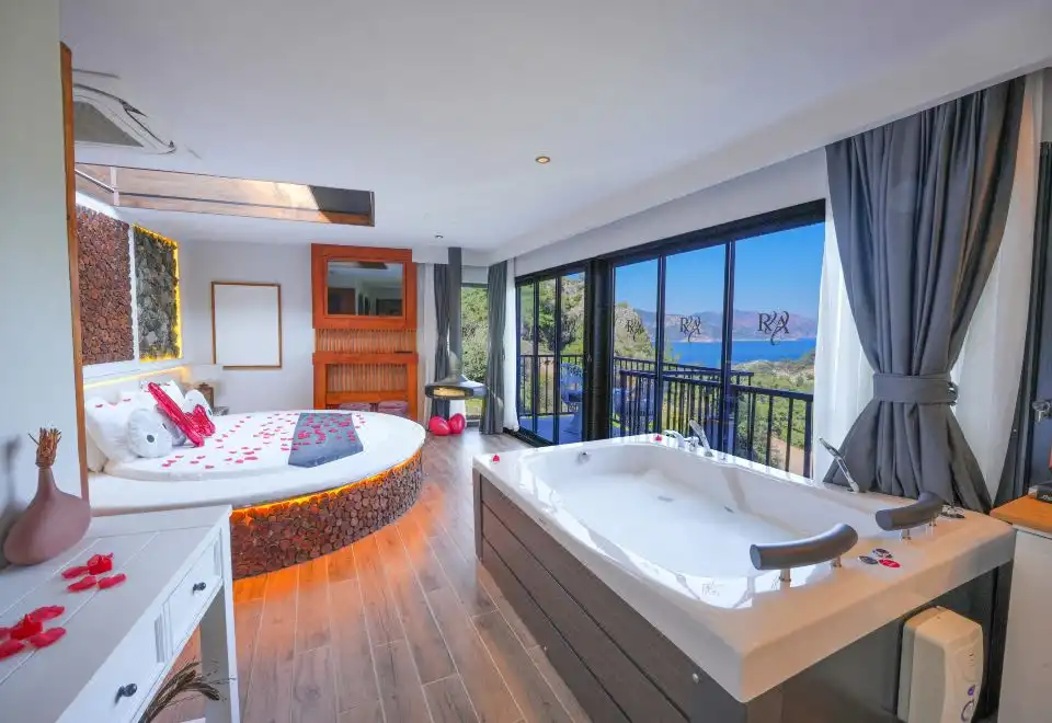 Honeymoon Suite With Jaccuzzi