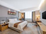 Elite Queen Room
