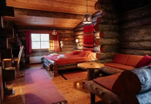 Large Cabin for 2