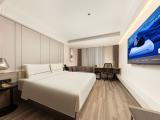 Elegant Queen Room