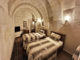 Cave Suite