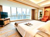 Luxurious Joy Suite - High Floor, City-View, Outdoor Balcony