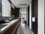 Premier King Cityiew Room