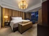 Central Axis Night 270° Panoramic Suite