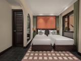 Signature Lantern Room