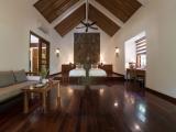 Honeymoon Pool Hut Twin