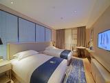 Deluxe 2-bed Room