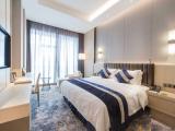 Executive Queen Room