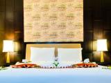 Deluxe king Room with Outdoor Jacuzzi