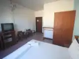 Double Room With Fan And Shared Bathroom
