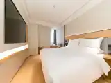 Superior Double Bed Room (Mobile Screen Casting+Mini Fridge)