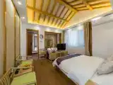 Ninghua Double Bed Room (Air Conditioned, Latex Mattress)