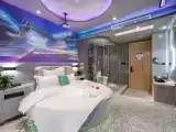 Featured Themed Room (Featured Bed)
