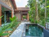 Honeymoon Pool Hut