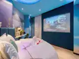Romantic Featured Cozy Room (Roundbed)