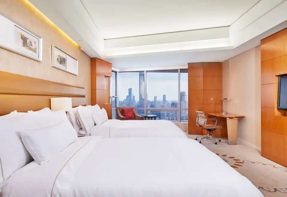 Premium Scenic Twin Room (Overlooking Jinling Bustling City View)