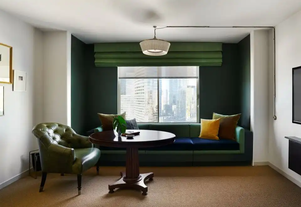 Park MGM King Restore