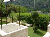 Apartment with Garden View and Partial Sea View