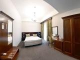Executive Queen Room