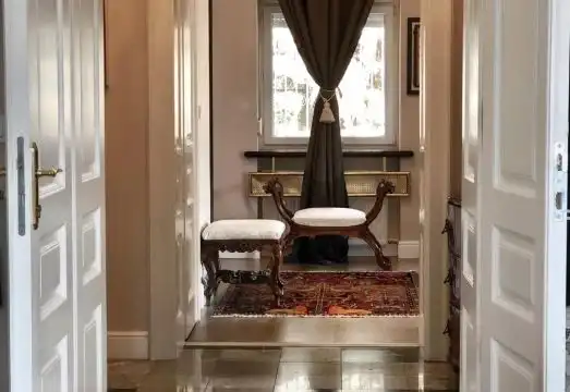 Luxury King Room