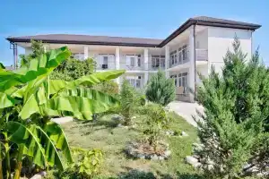 VIKTORIYa Guest house, Alakhadzi