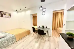 Apartamenty na prospekt Karla Marksa, 200