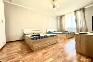Apartamenty na shosse kosmonavtov 215