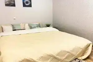 Apartamenty na prospekt Kapitana Rachkova, 10A, Kostova