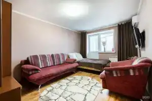 Dobrotnaya 2h komnatnaya v horoshem dome Apartments, Barnaul