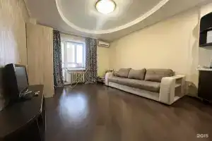 Apartamenty na Tankistov 9