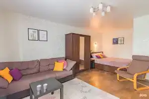 Apartamenty na Rachkova, d.1, Kostova