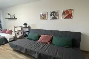 Apartamenty na prospekt Pobedy, 3B-89, Kostova