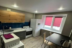 Apartamenty na ulitsa Metallurgov, 28, Krasnoturyinsk