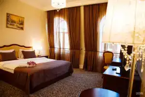 Astrakhanskaya Hotel, Astrakhan